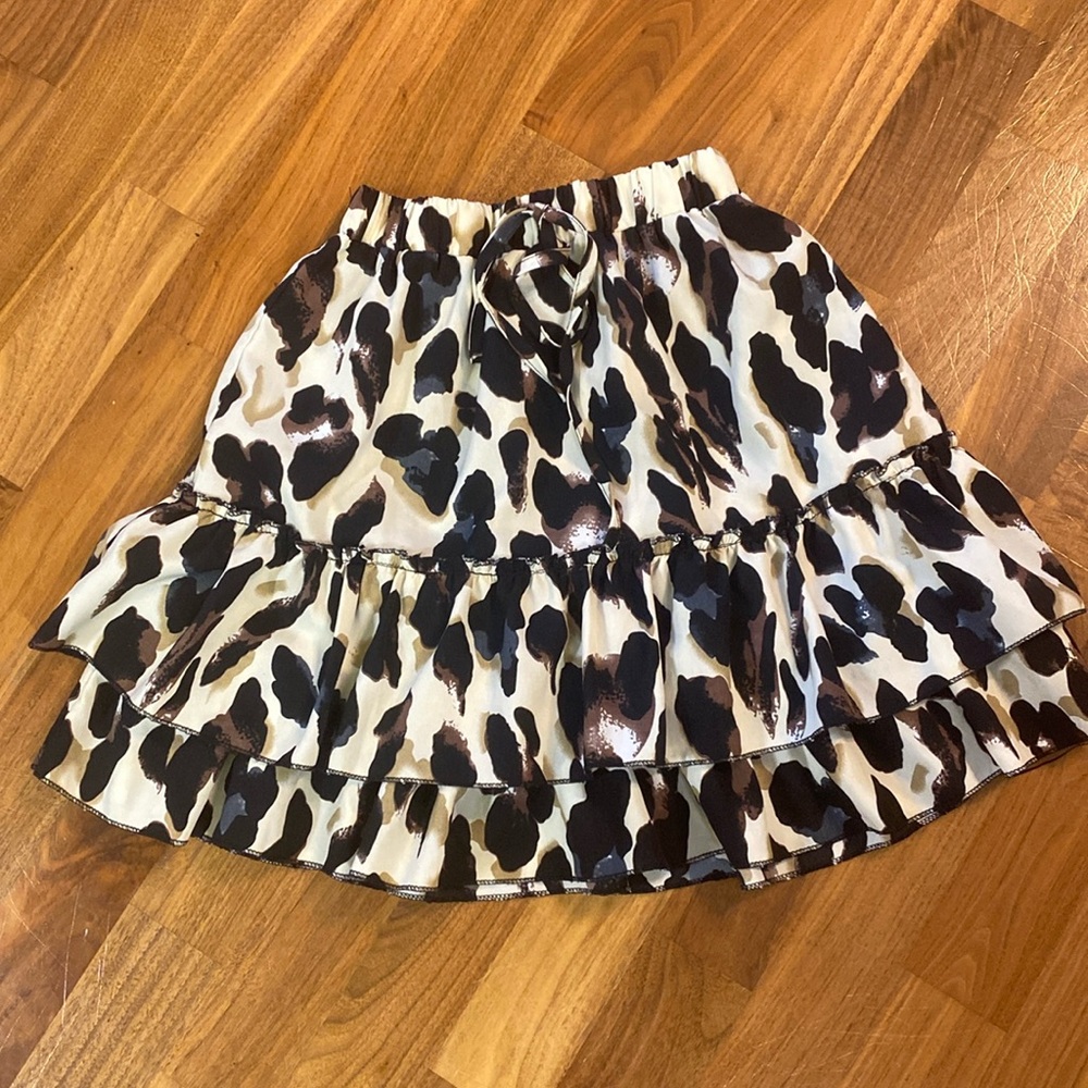 Multicolor light weight, elastic waistband ruffled skirt
